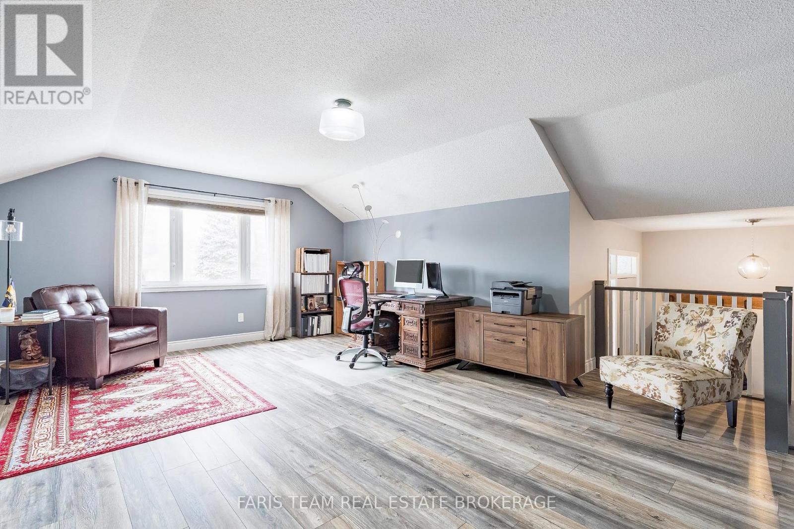 29 Riverdale Drive, Wasaga Beach, Ontario  L9Z 1E9 - Photo 15 - S12942884