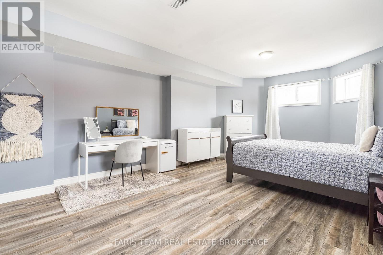 29 Riverdale Drive, Wasaga Beach, Ontario  L9Z 1E9 - Photo 33 - S12942884