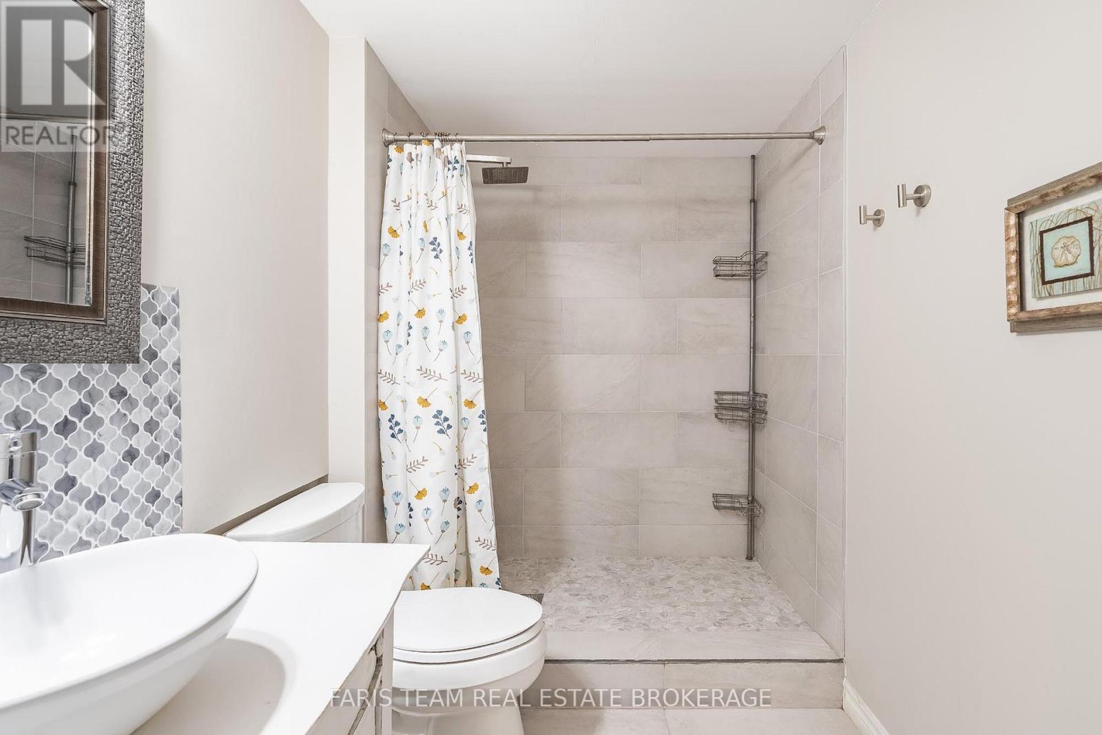 29 Riverdale Drive, Wasaga Beach, Ontario  L9Z 1E9 - Photo 38 - S12942884