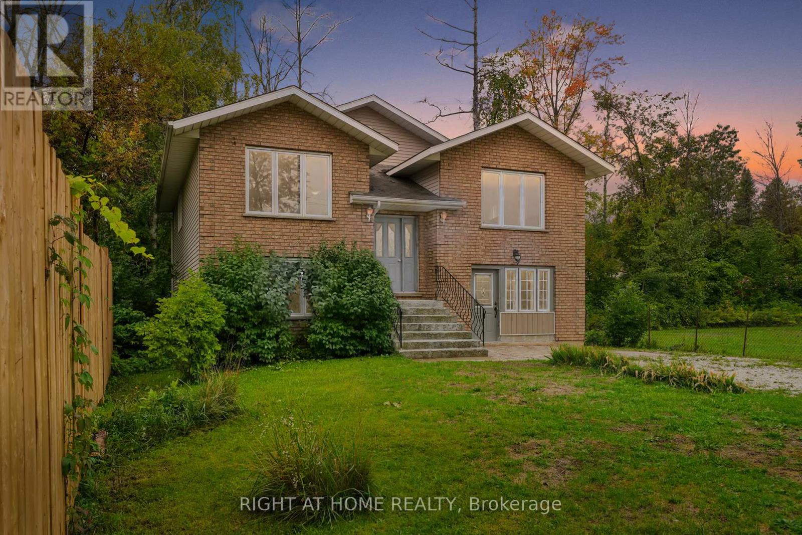 138 45TH STREET N, Wasaga Beach, Ontario