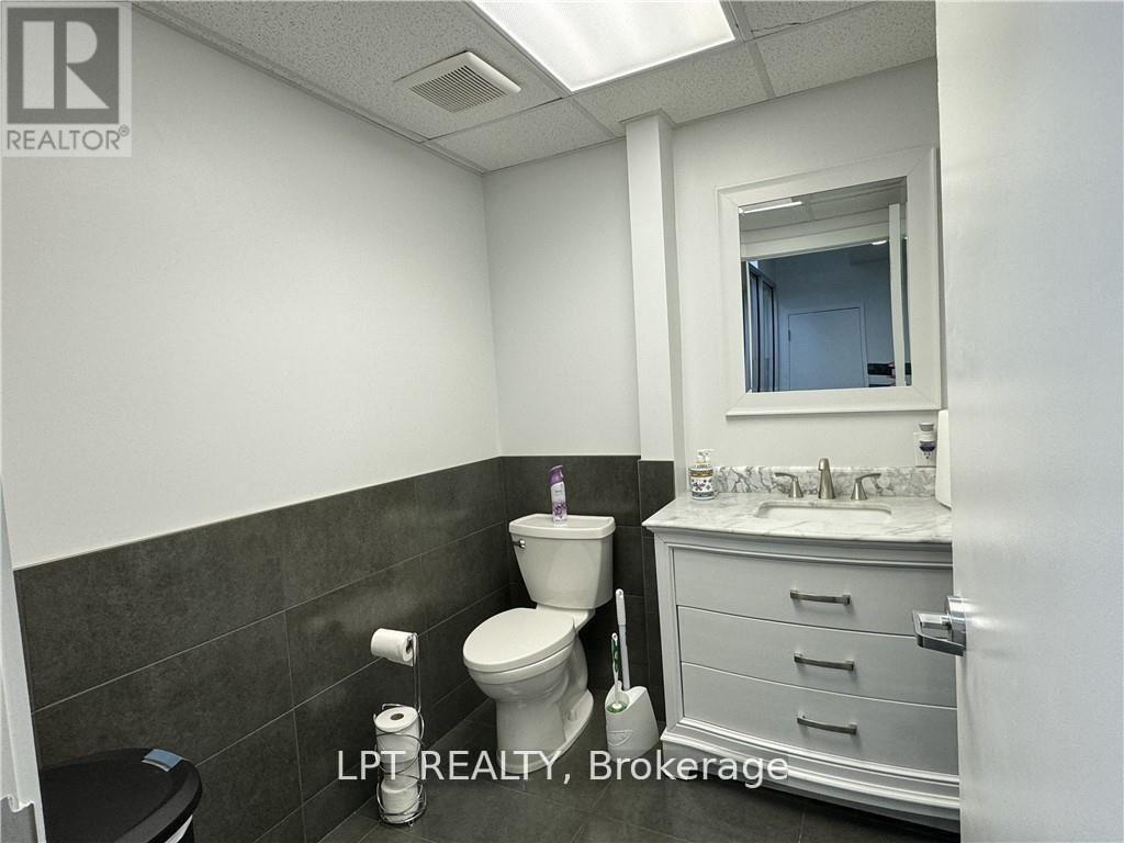 57-59 Collier Street, Barrie, Ontario  L4M 1G7 - Photo 21 - S12943022