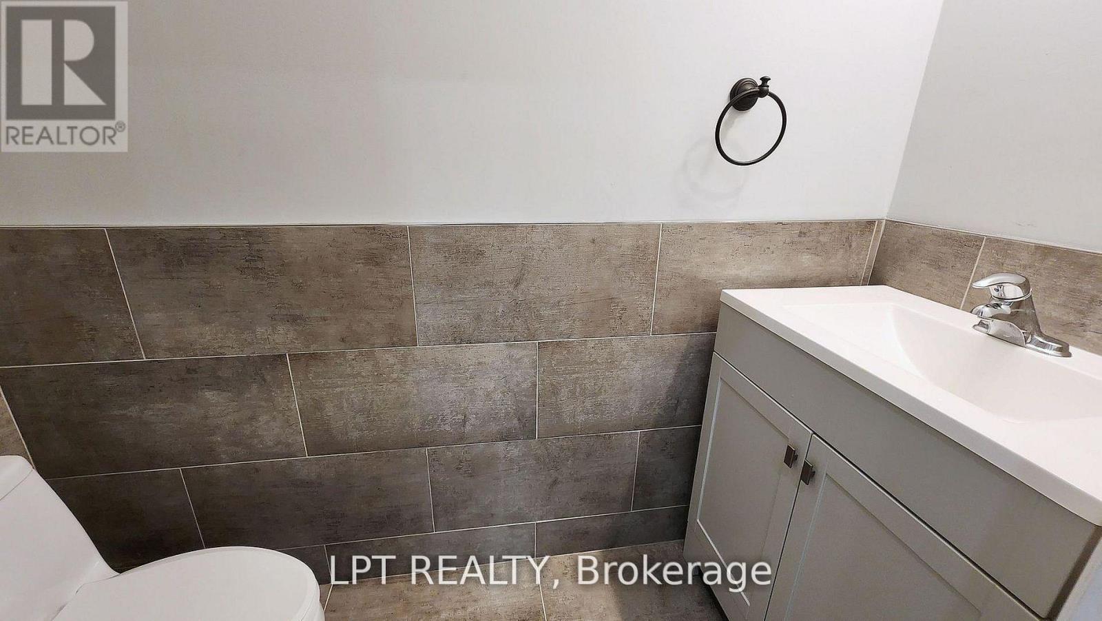 57-59 Collier Street, Barrie, Ontario  L4M 1G7 - Photo 40 - S12943022