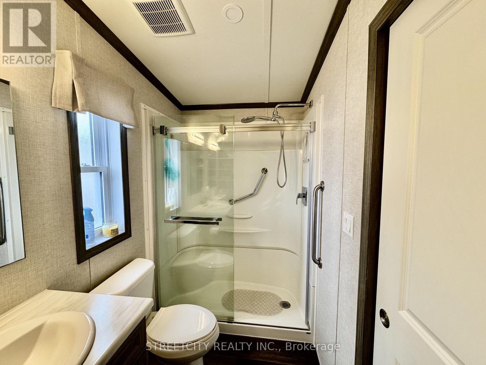 8 - 22790 Amiens Road, Middlesex Centre, Ontario  N0L 1R0 - Photo 18 - X12915394