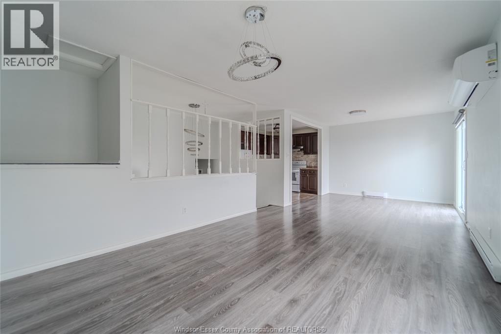 8337 East Moor Court, Windsor, Ontario  N8S 4M7 - Photo 5 - 26006681