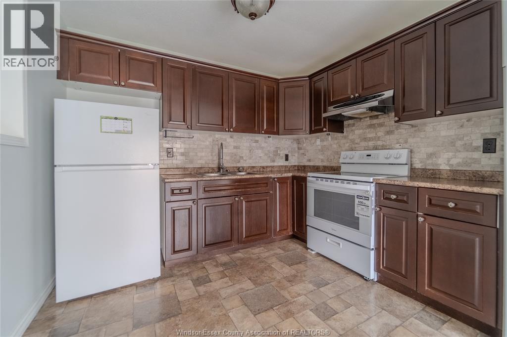 8337 East Moor Court, Windsor, Ontario  N8S 4M7 - Photo 7 - 26006681