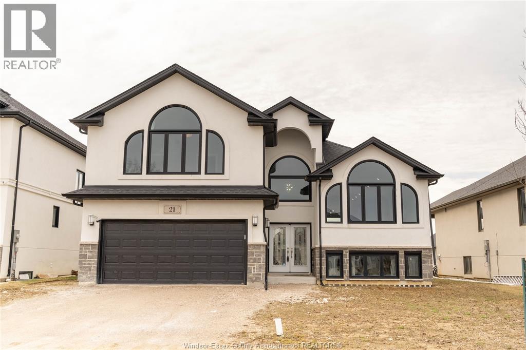 21 NOBLE COURT, Amherstburg, Ontario