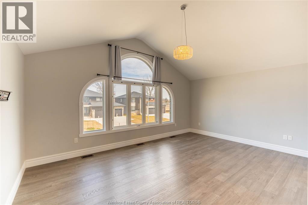 21 Noble Court, Amherstburg, Ontario  N9V 3T4 - Photo 19 - 26006494