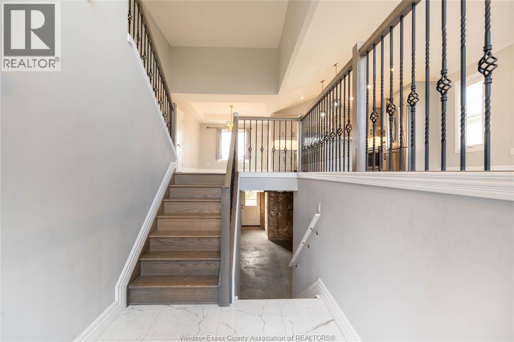 21 Noble Court, Amherstburg, Ontario  N9V 3T4 - Photo 4 - 26006494