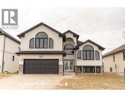 21 NOBLE COURT, Amherstburg, Ontario