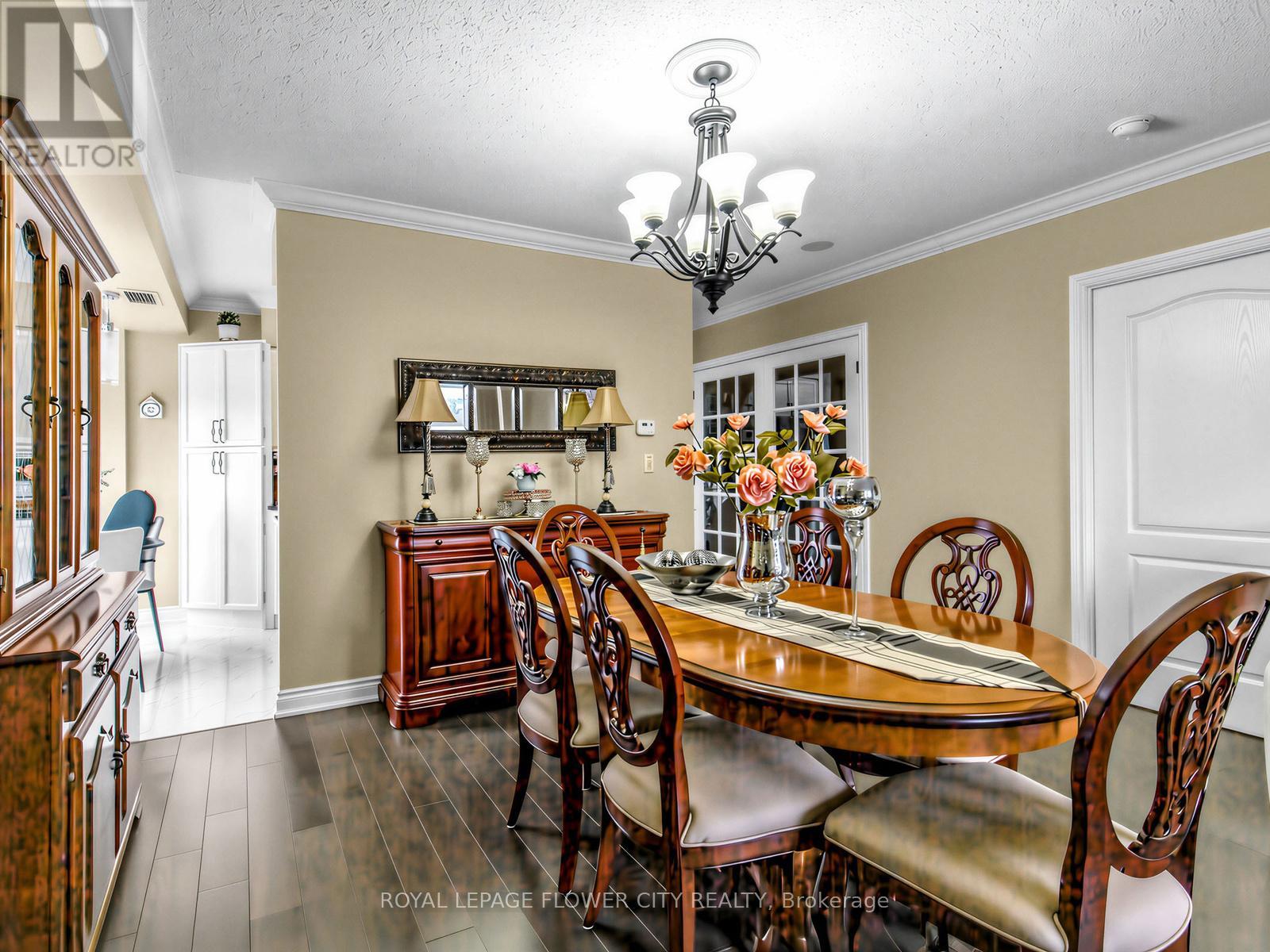 404 - 2088 Lawrence Avenue W, Toronto, Ontario  M9N 1J1 - Photo 10 - W12941958