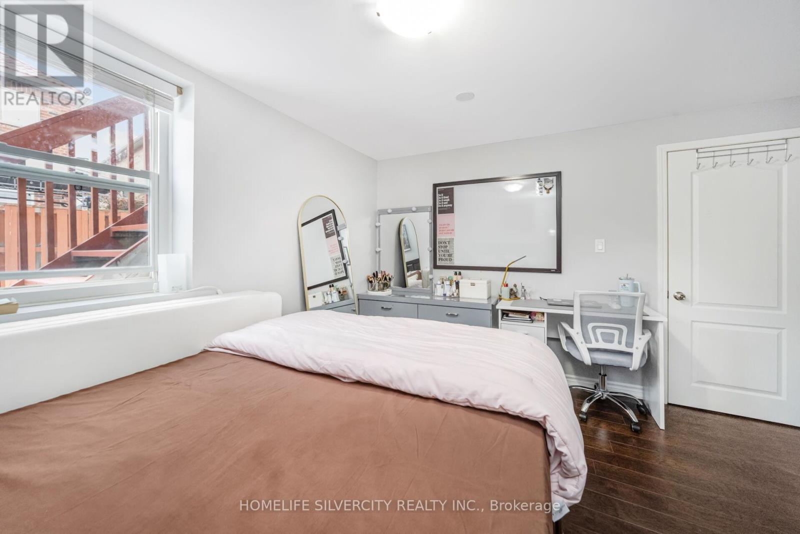 18 Finlayson Crescent, Brampton, Ontario  L6R 0H7 - Photo 46 - W12911946