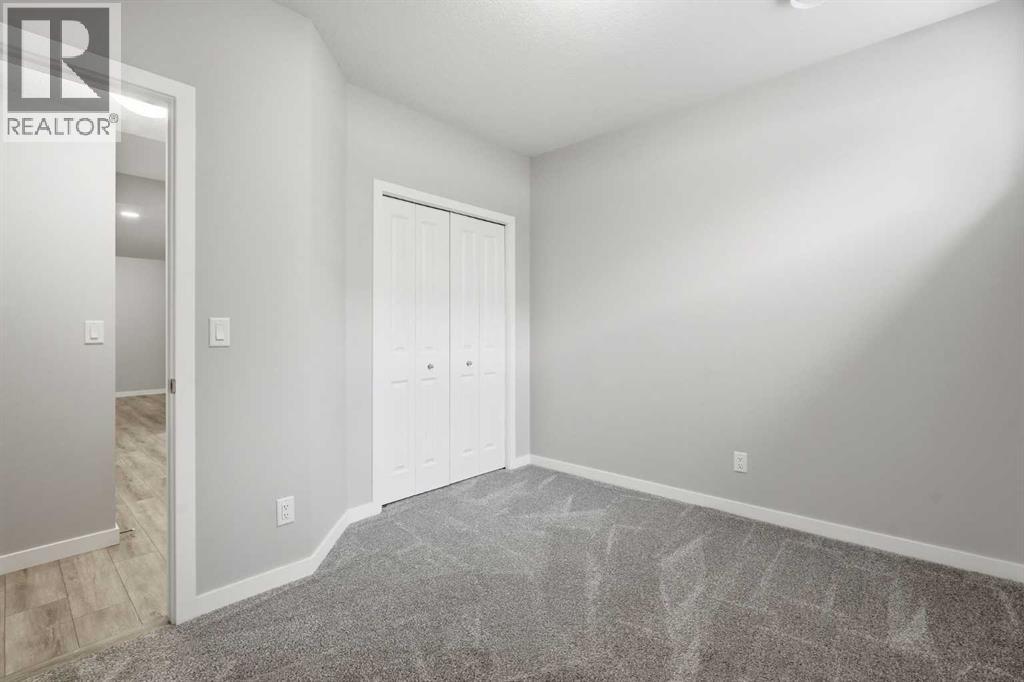 208 Creekstone Row Sw, Calgary, Alberta  T2X 4Y5 - Photo 30 - A2290307
