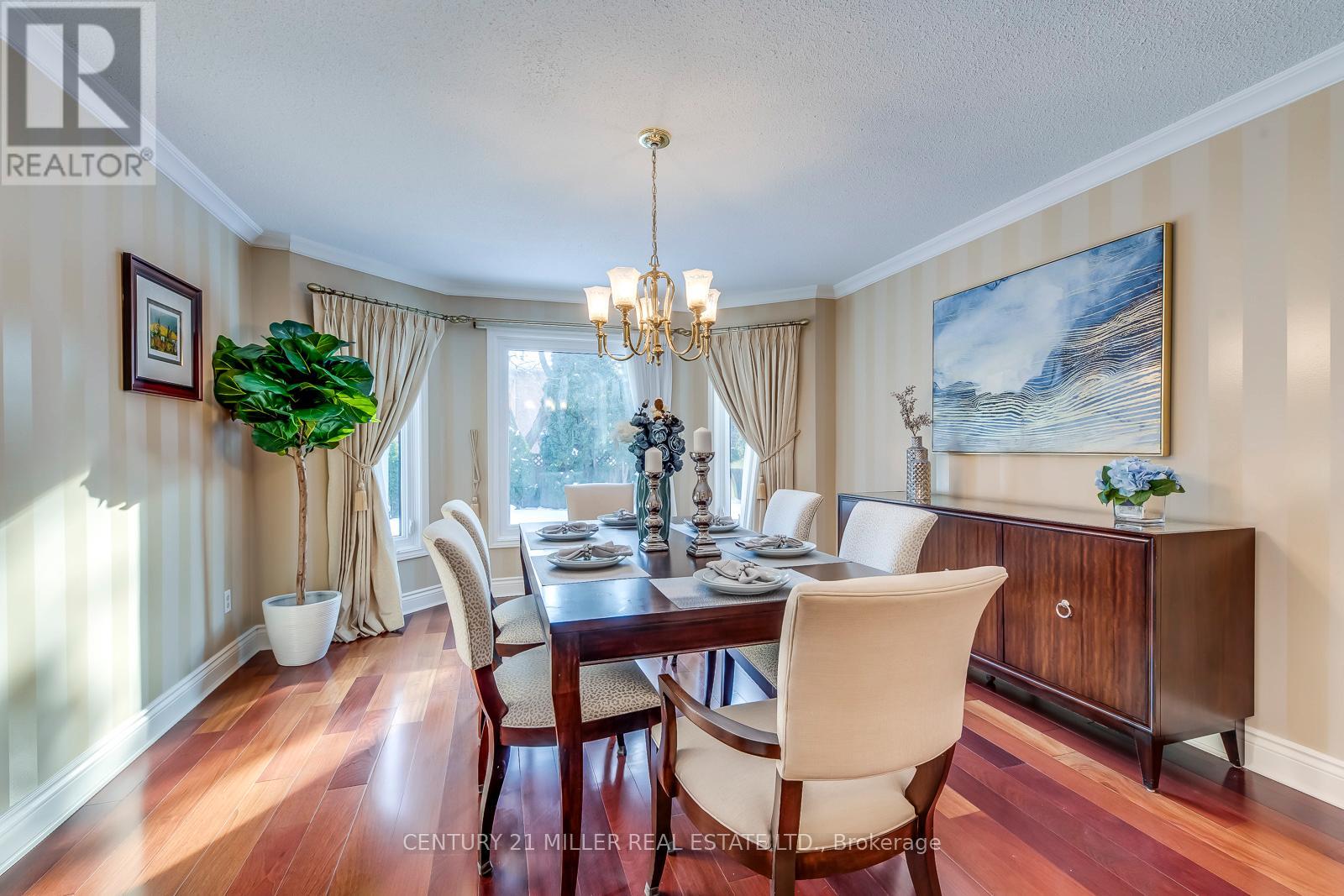 1149 Windrush Drive, Oakville, Ontario  L6M 1S9 - Photo 11 - W12942856