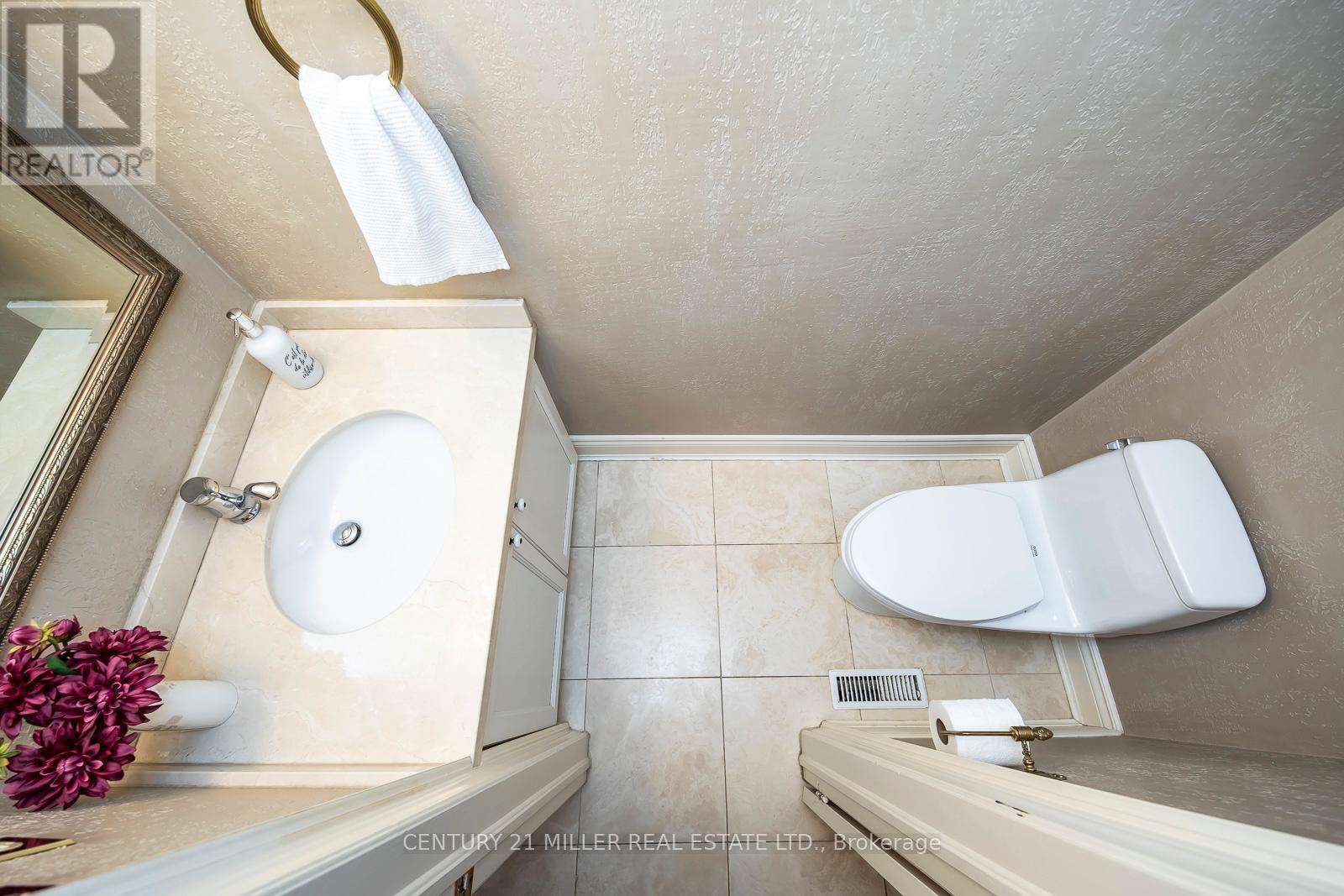 1149 Windrush Drive, Oakville, Ontario  L6M 1S9 - Photo 21 - W12942856