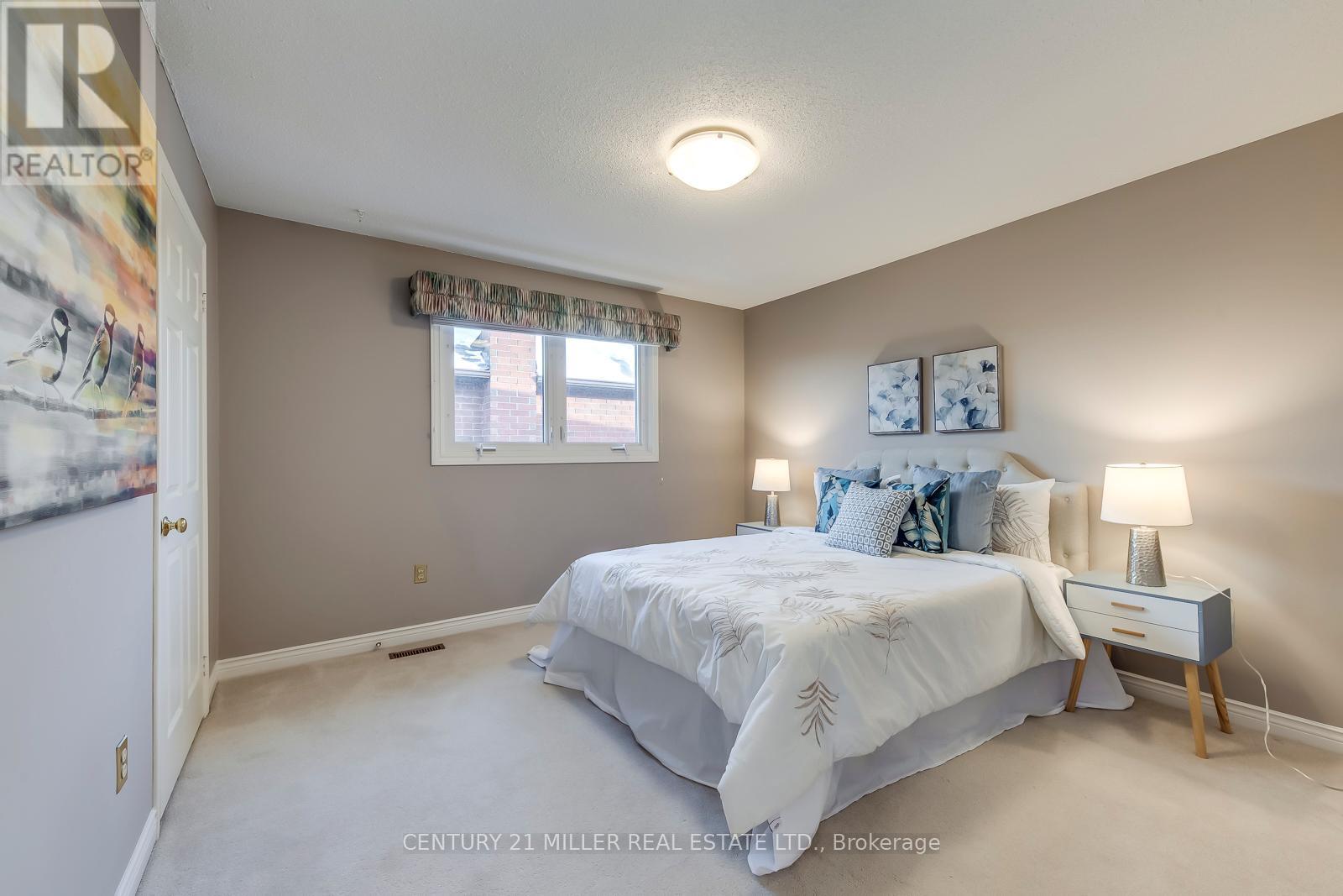 1149 Windrush Drive, Oakville, Ontario  L6M 1S9 - Photo 31 - W12942856