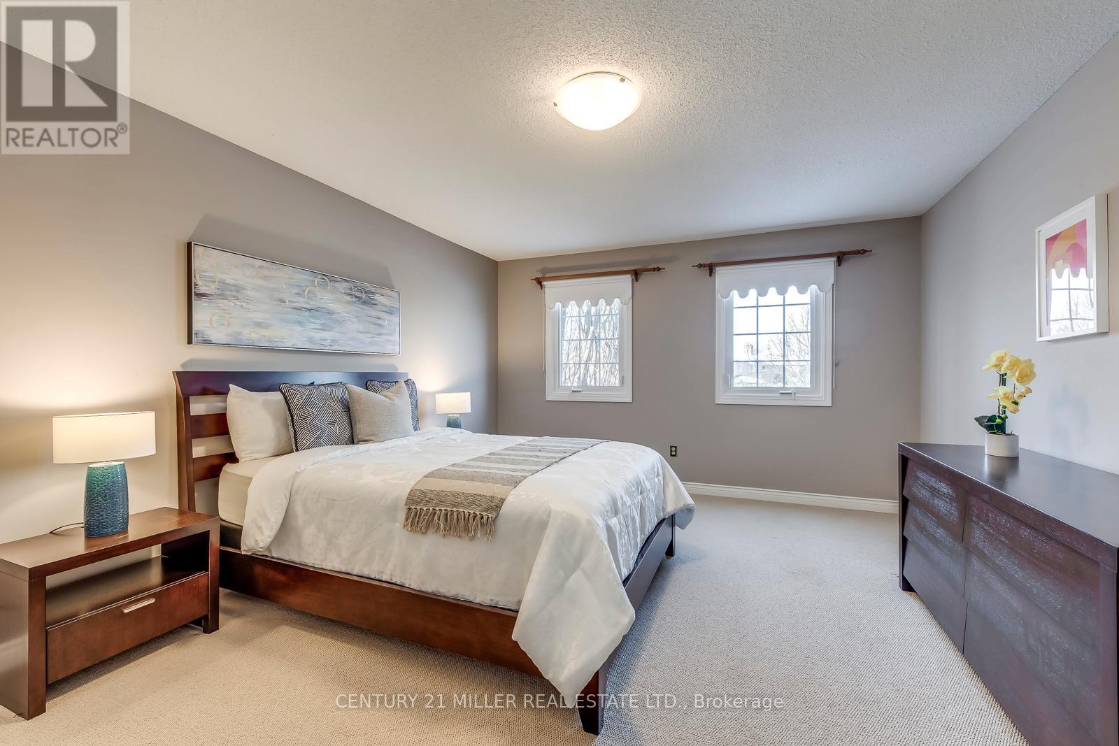 1149 Windrush Drive, Oakville, Ontario  L6M 1S9 - Photo 33 - W12942856