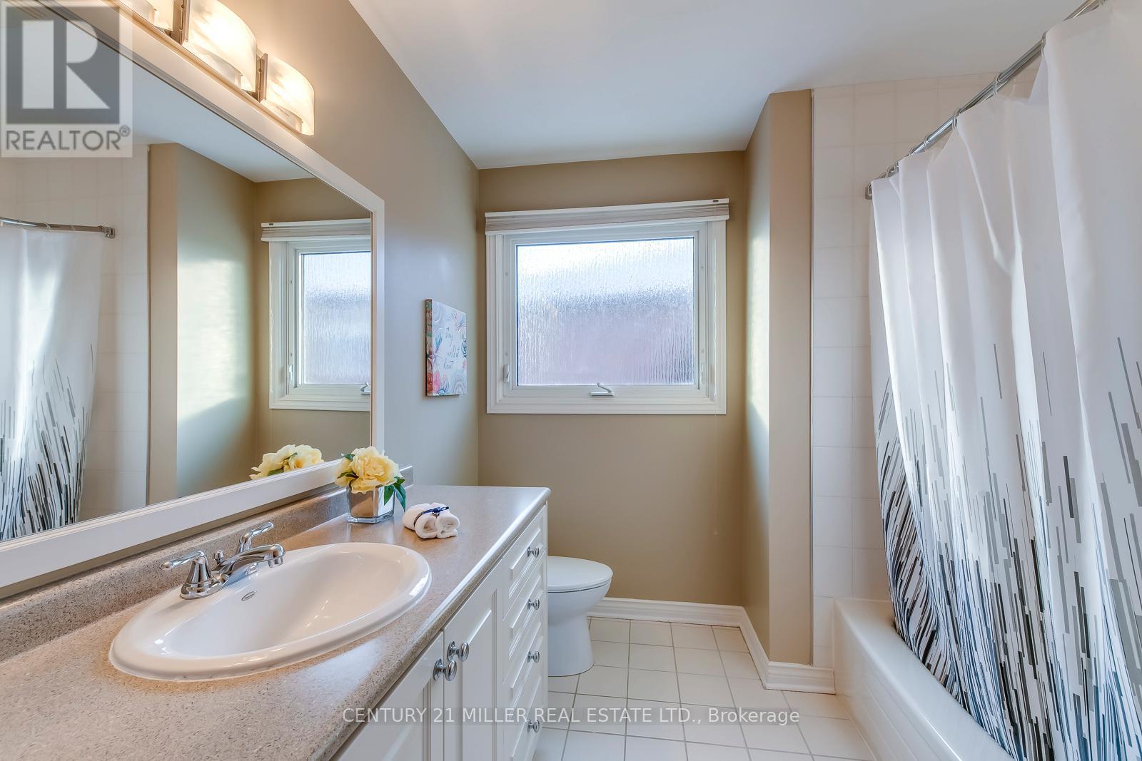 1149 Windrush Drive, Oakville, Ontario  L6M 1S9 - Photo 34 - W12942856