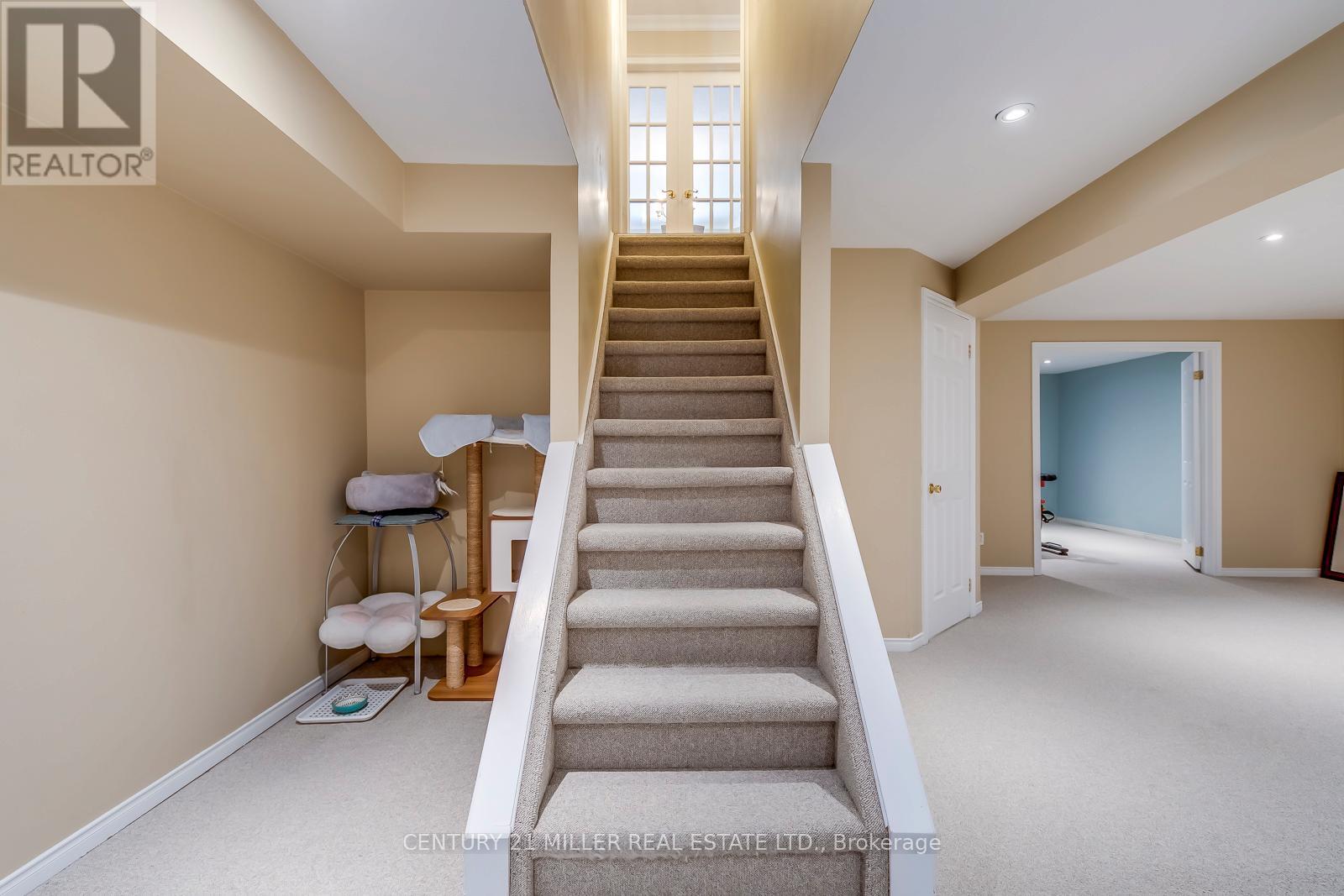 1149 Windrush Drive, Oakville, Ontario  L6M 1S9 - Photo 36 - W12942856