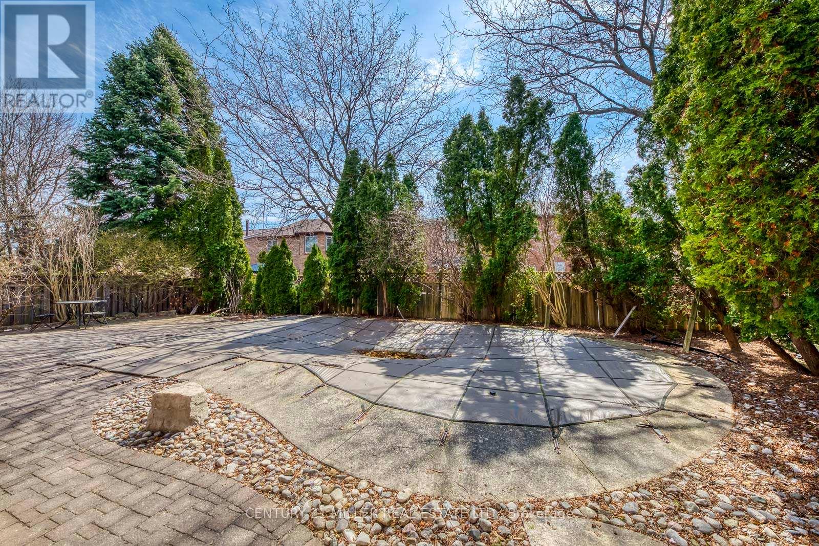 1149 Windrush Drive, Oakville, Ontario  L6M 1S9 - Photo 44 - W12942856