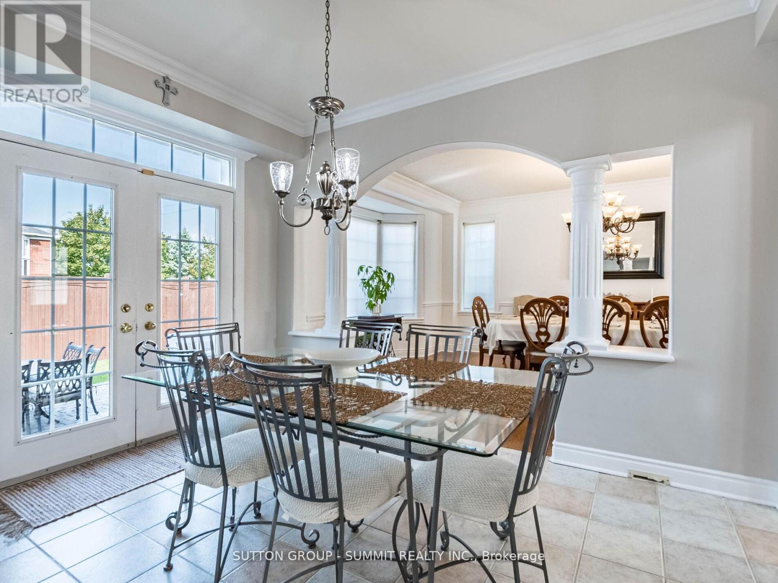 7123 Gillespie Lane, Mississauga, Ontario  L5W 1E8 - Photo 20 - W12942874