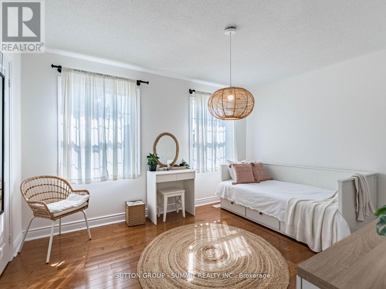 7123 Gillespie Lane, Mississauga, Ontario  L5W 1E8 - Photo 31 - W12942874