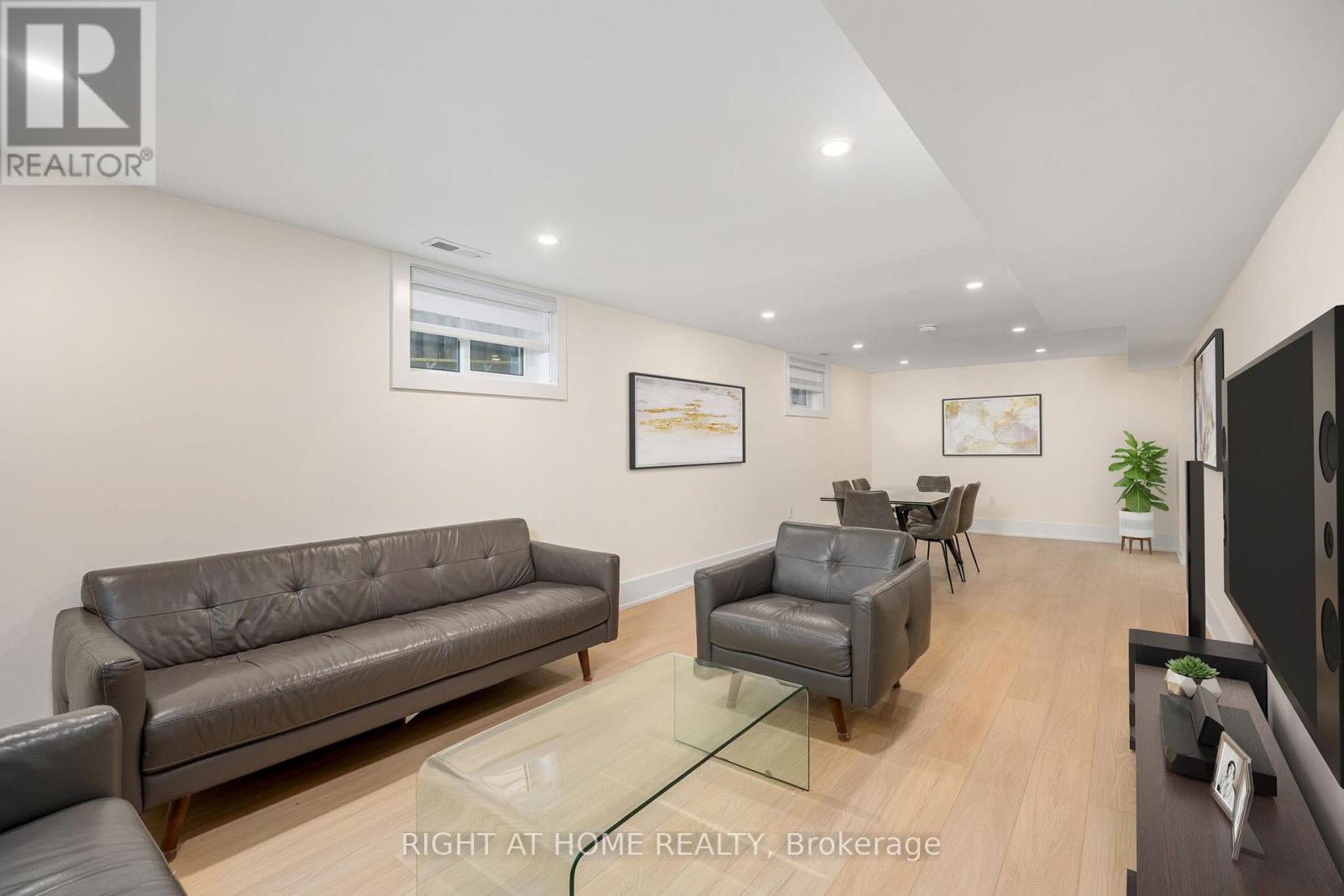 584 Walkers Line, Burlington, Ontario  L7N 2E5 - Photo 36 - W12942902