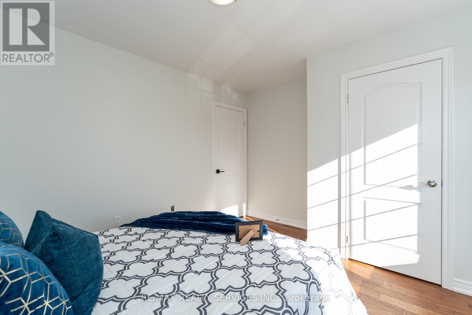 112 Amaranth Crescent, Brampton, Ontario  L7A 0L5 - Photo 22 - W12942936