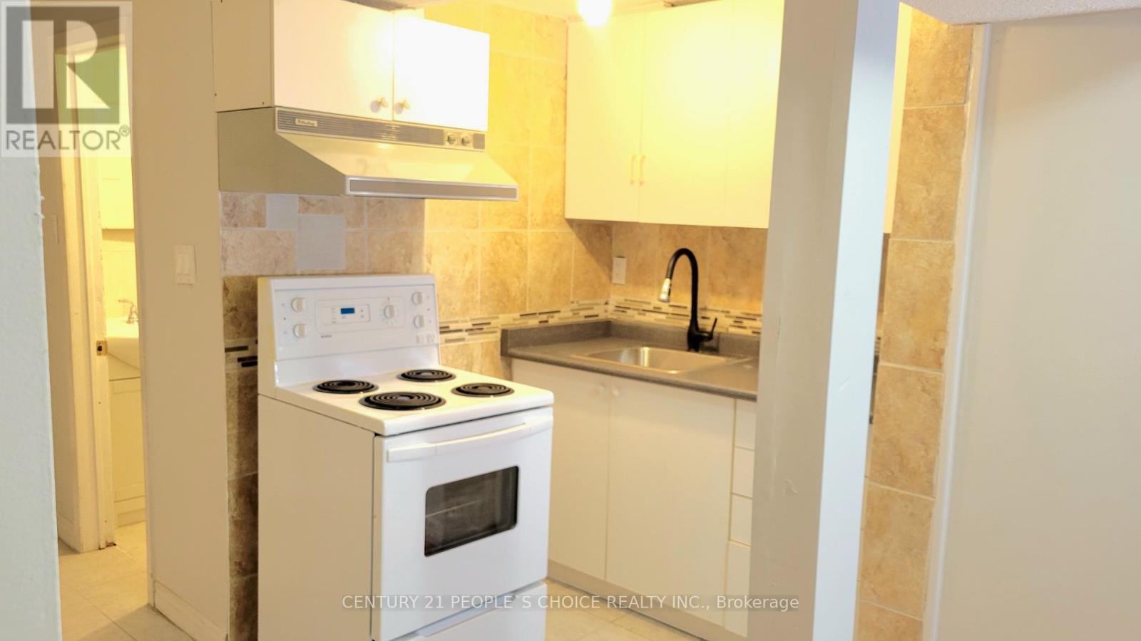 Bsmt - 23 Bruce Beer Drive, Brampton, Ontario  L6V 2W7 - Photo 6 - W12942960