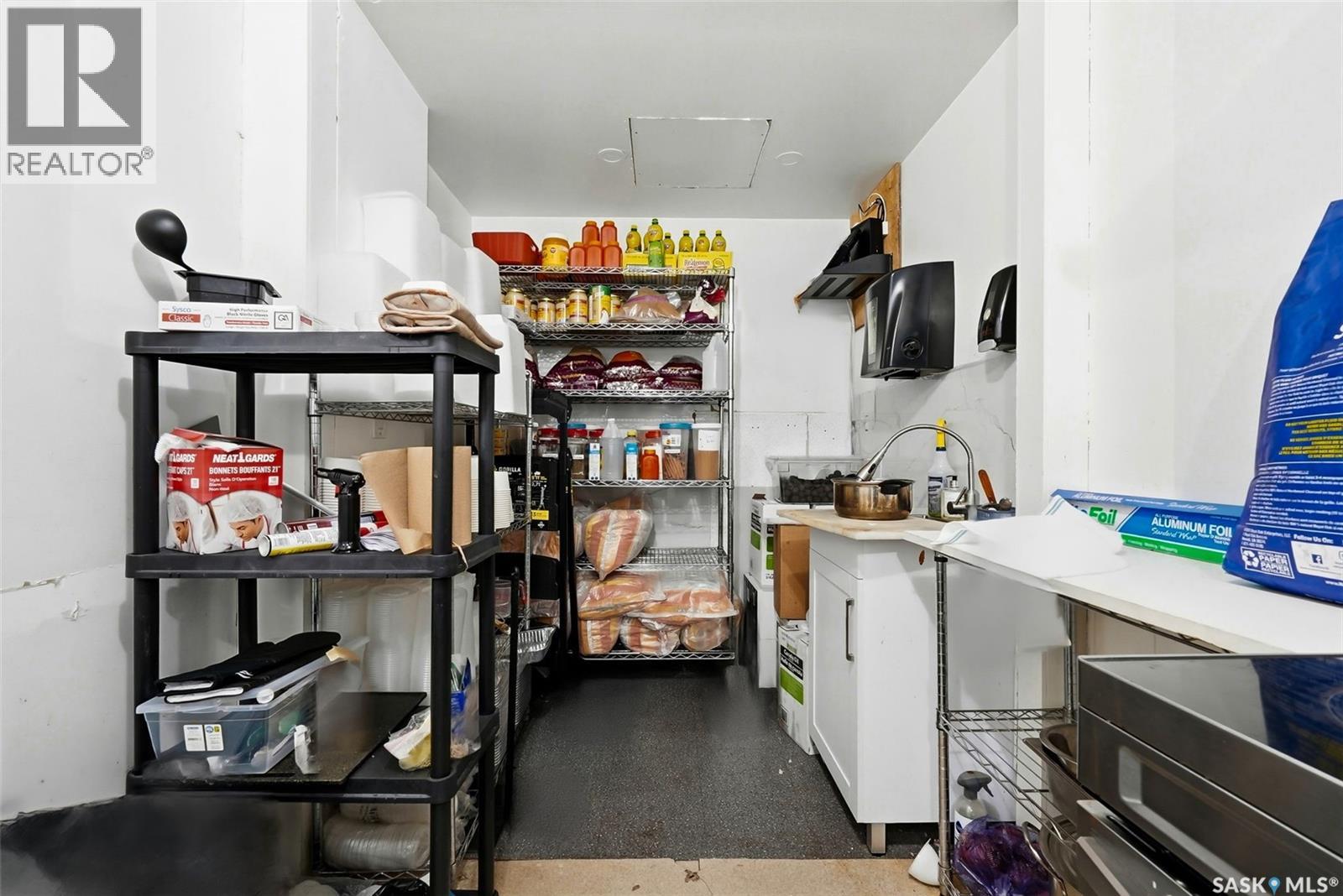 1775 Toronto Street, Regina, Saskatchewan  S4P 1M5 - Photo 11 - SK031755