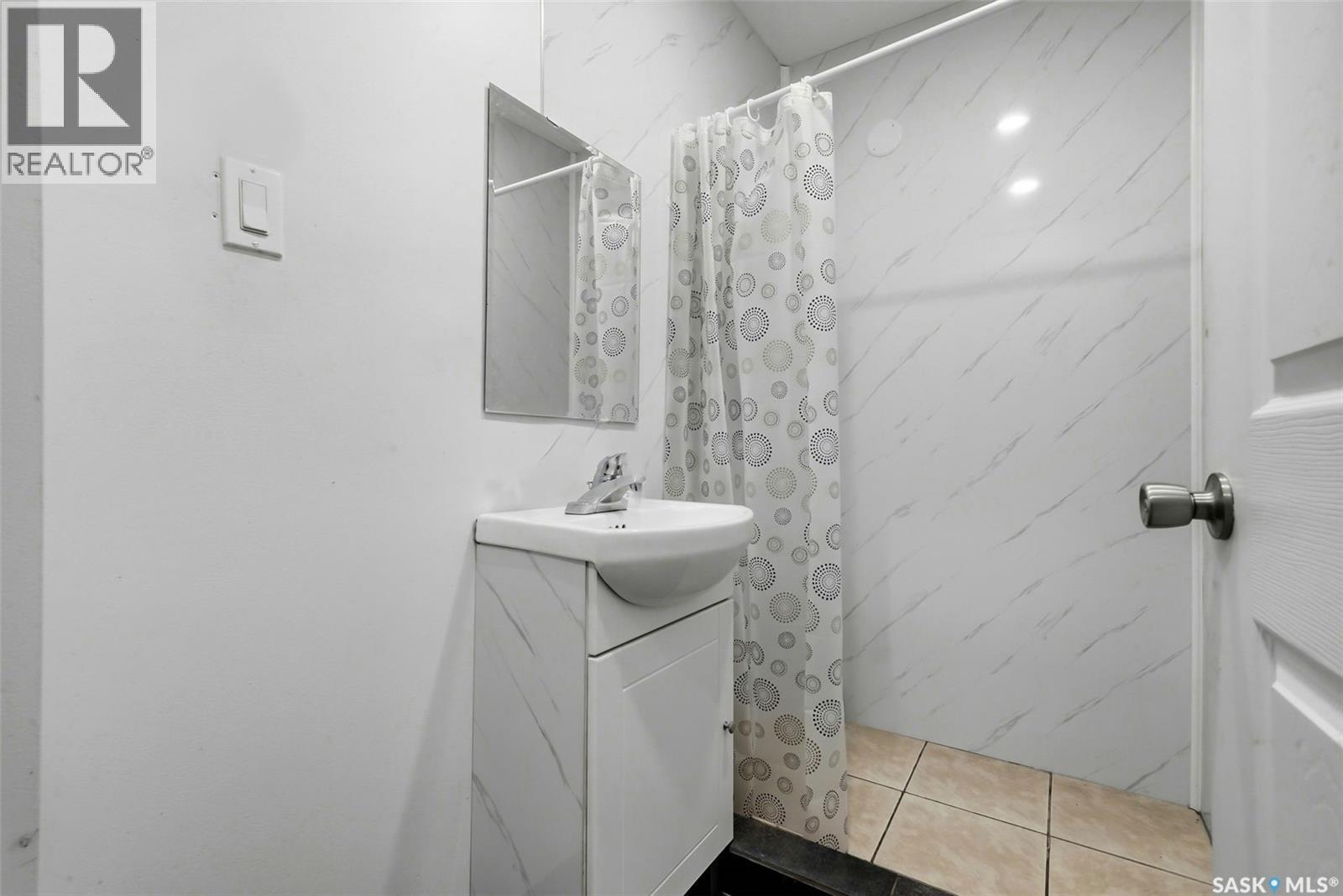 1775 Toronto Street, Regina, Saskatchewan  S4P 1M5 - Photo 13 - SK031755