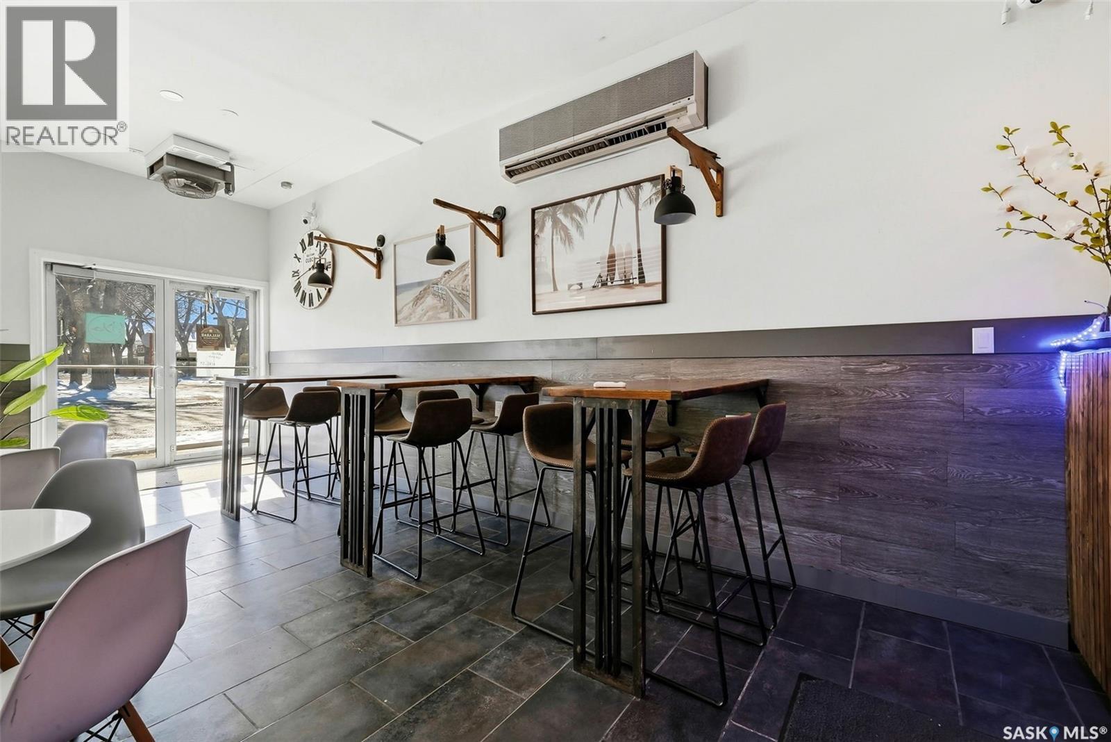 1775 Toronto Street, Regina, Saskatchewan  S4P 1M5 - Photo 4 - SK031755