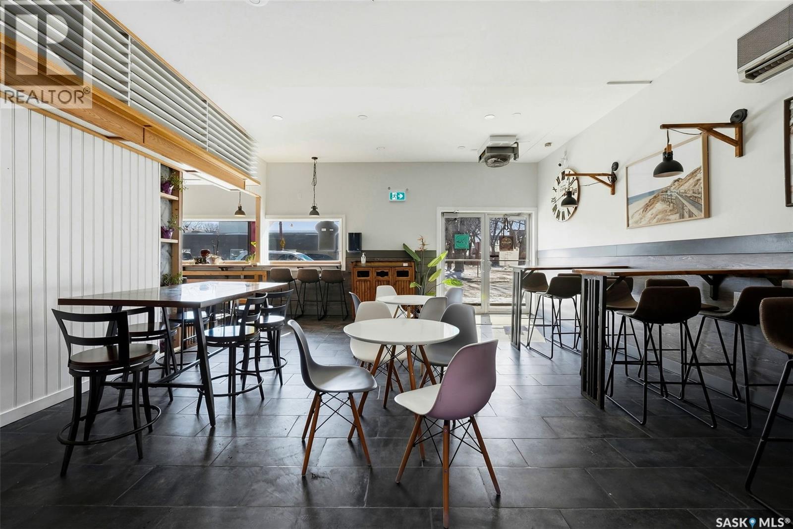 1775 Toronto Street, Regina, Saskatchewan  S4P 1M5 - Photo 5 - SK031755