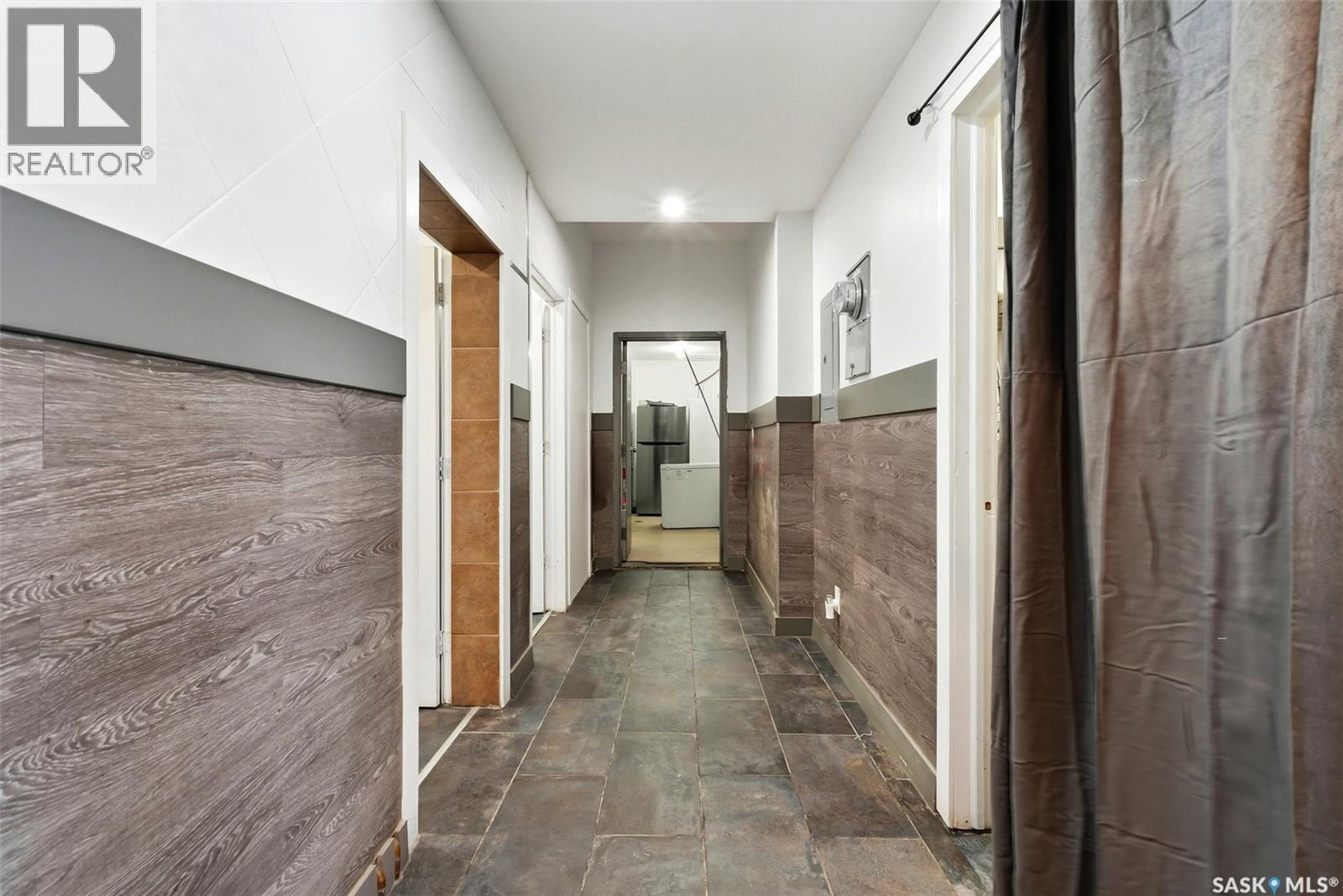 1775 Toronto Street, Regina, Saskatchewan  S4P 1M5 - Photo 8 - SK031755