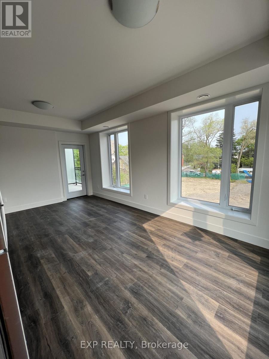 201 - 103 Roger Street, Waterloo, Ontario  N2J 0G2 - Photo 11 - X12942838