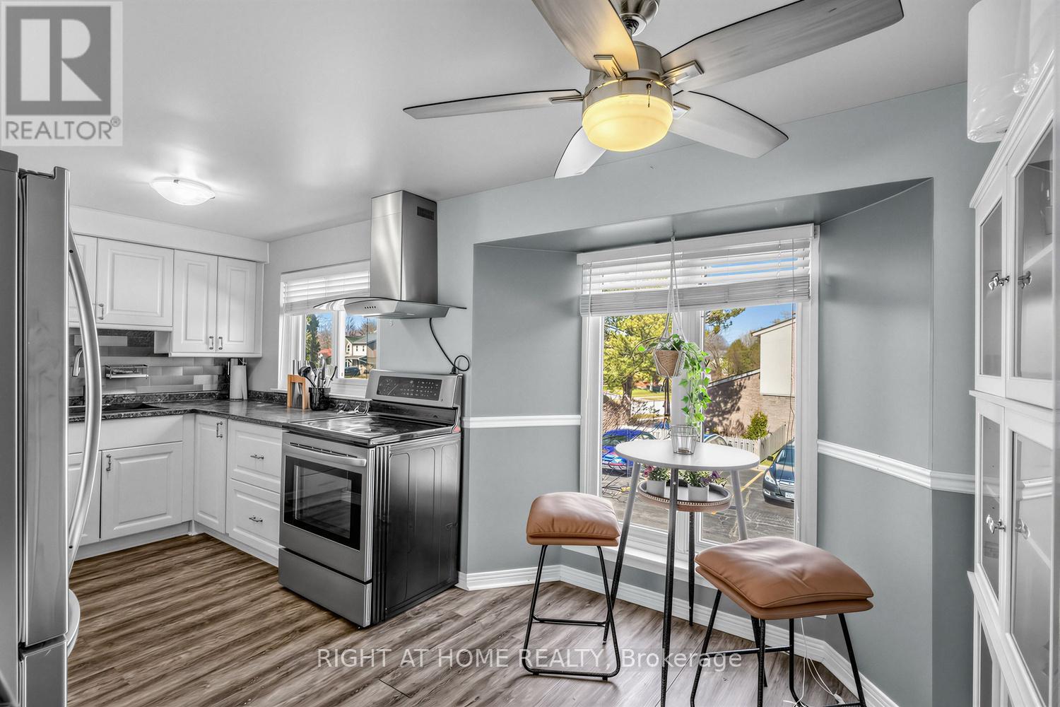 3 - 2 Worton Avenue, Guelph, Ontario  N1H 7C5 - Photo 9 - X12942900