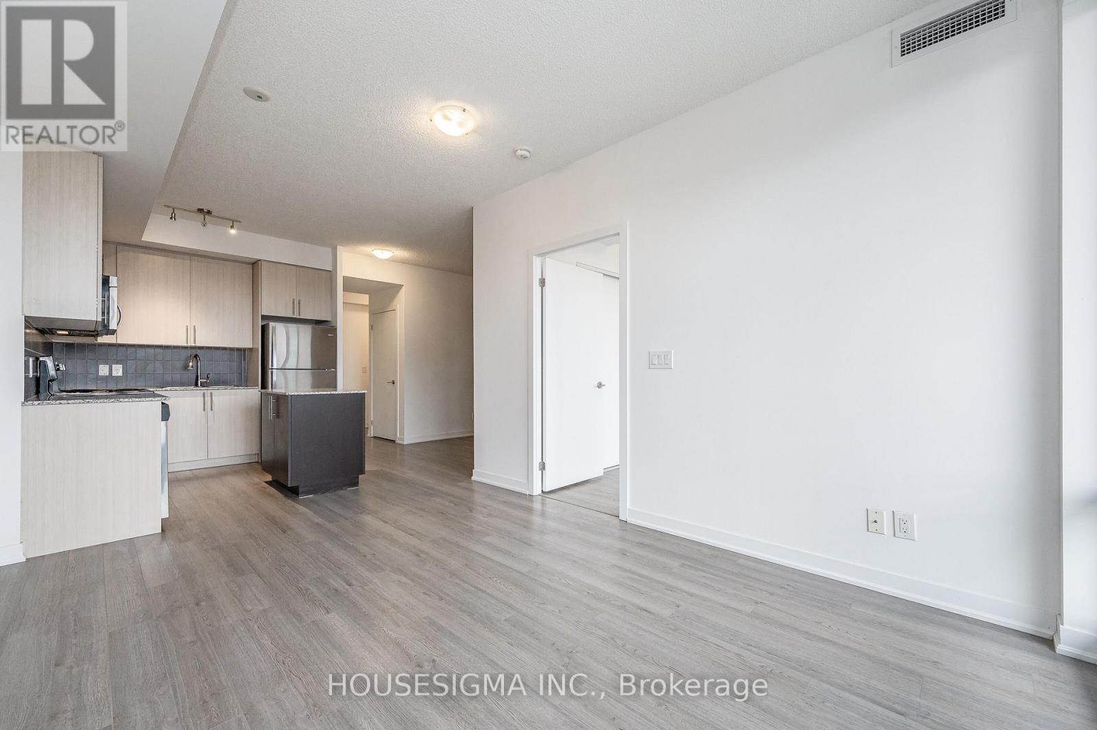 412 - 85 Duke Street W, Kitchener, Ontario  N2H 0B7 - Photo 20 - X12942918