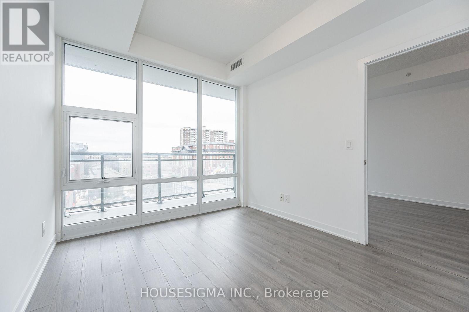 412 - 85 Duke Street W, Kitchener, Ontario  N2H 0B7 - Photo 23 - X12942918