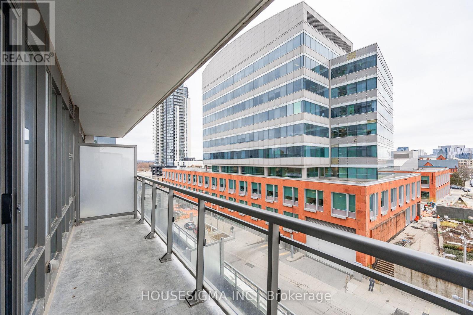 412 - 85 Duke Street W, Kitchener, Ontario  N2H 0B7 - Photo 30 - X12942918