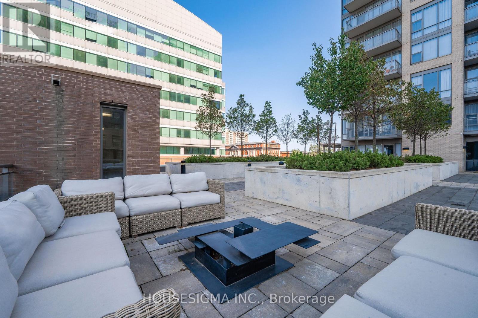 412 - 85 Duke Street W, Kitchener, Ontario  N2H 0B7 - Photo 42 - X12942918