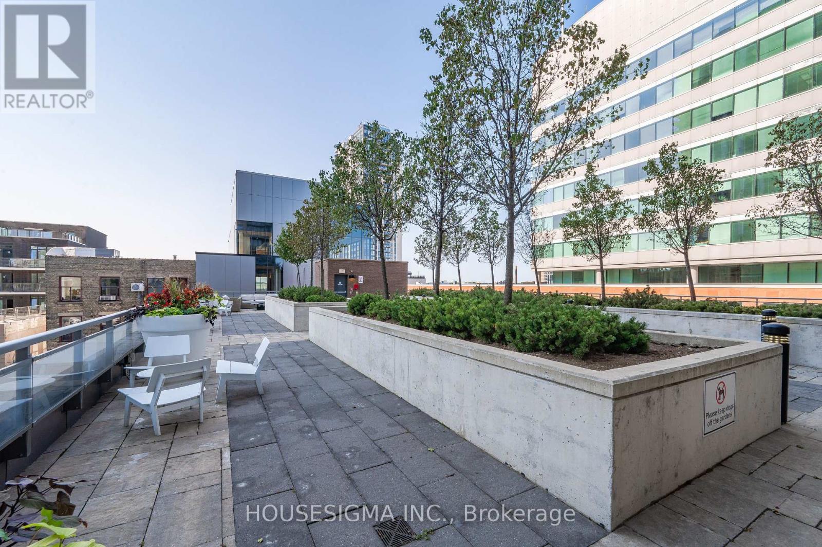 412 - 85 Duke Street W, Kitchener, Ontario  N2H 0B7 - Photo 45 - X12942918