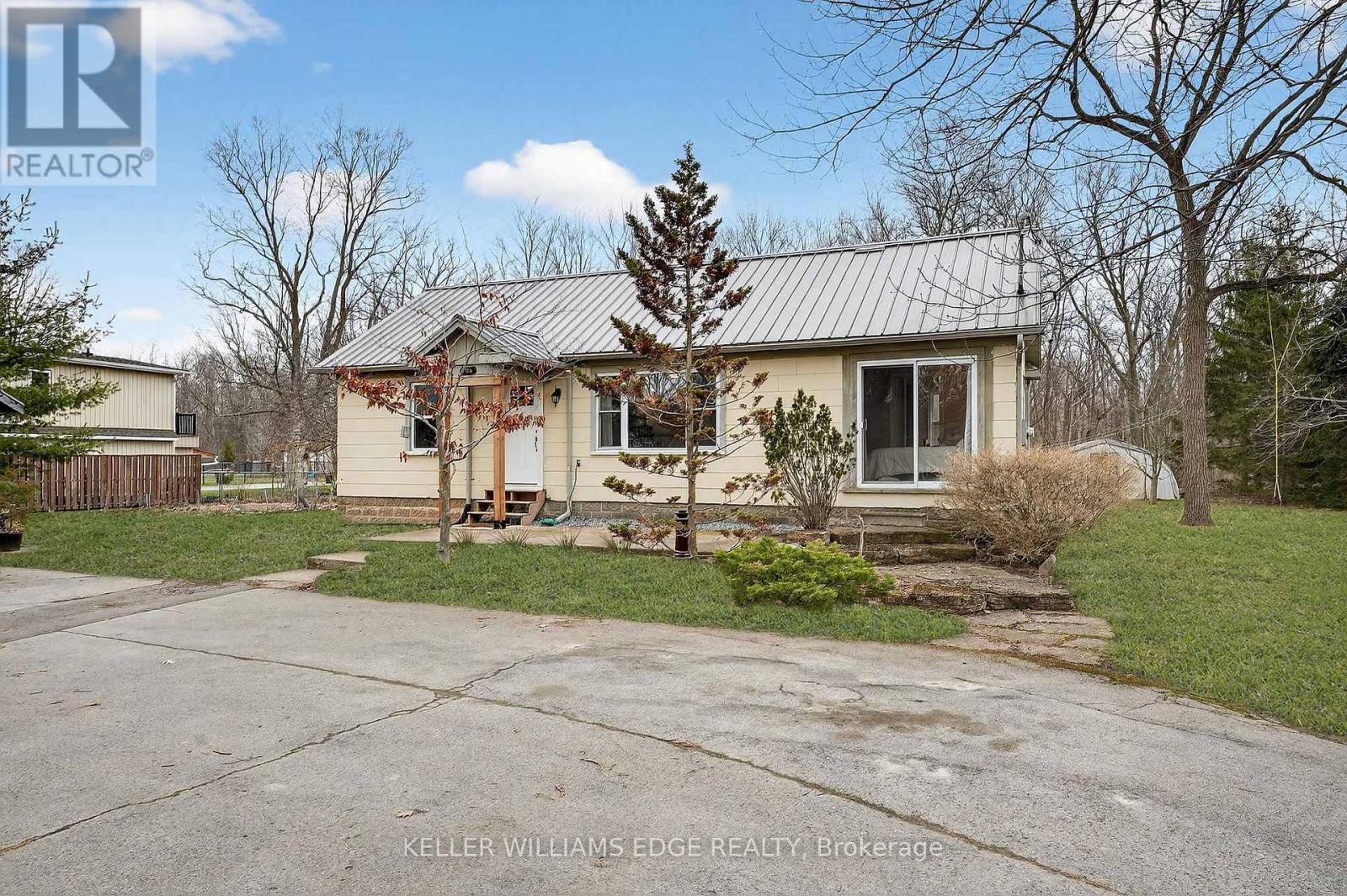 508 Prospect Point Road N, Fort Erie, Ontario  L0S 1N0 - Photo 3 - X12942940