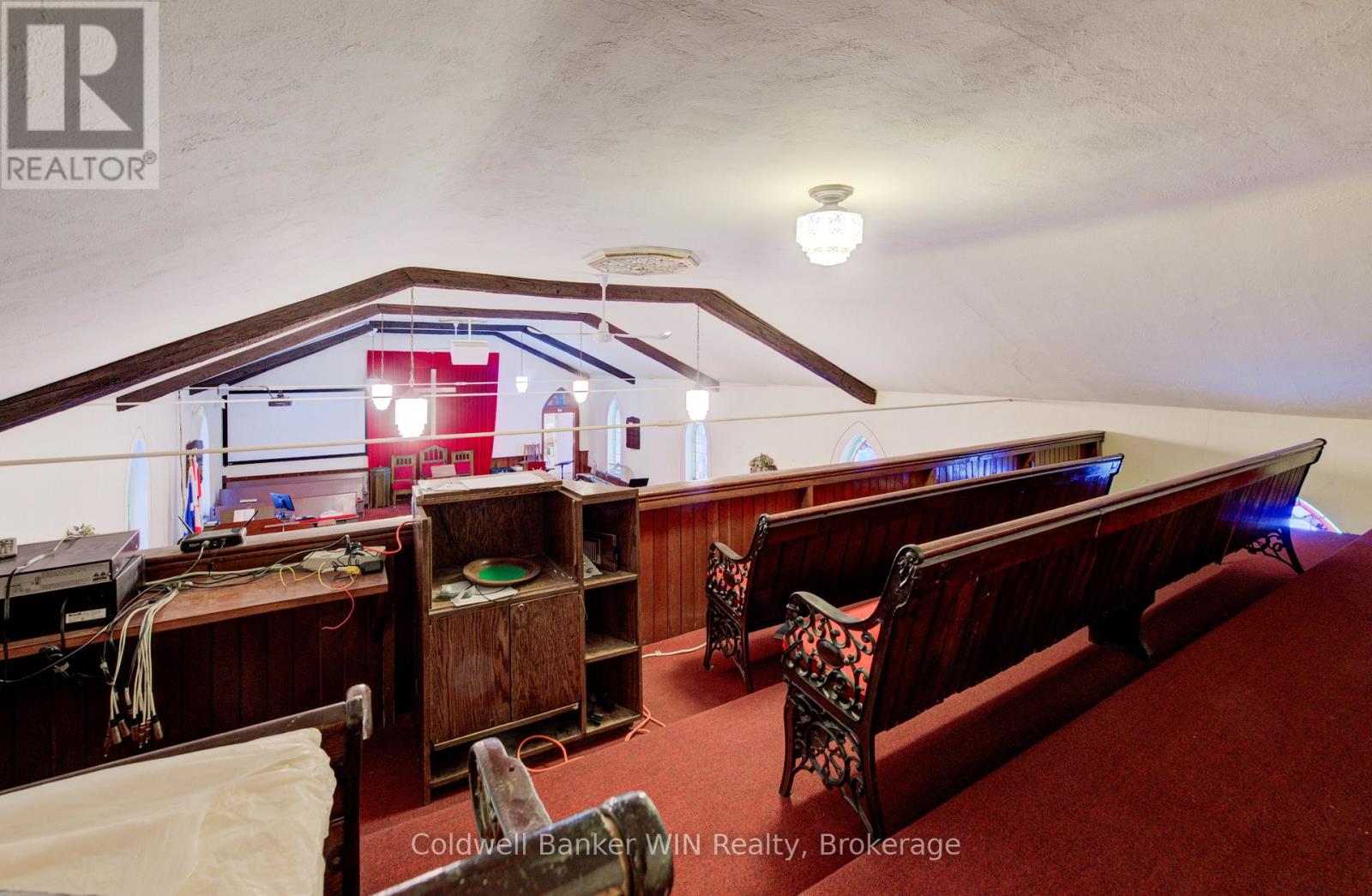 196 Birmingham Street E, Wellington North (Mount Forest), Ontario  N0G 2L2 - Photo 17 - X12615868