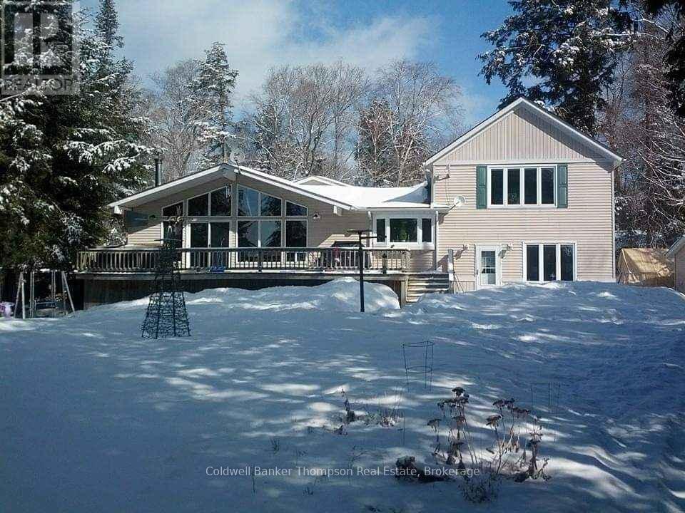 1070 Grass Lake Road, Kearney, Ontario  P0A 1M0 - Photo 2 - X12939650