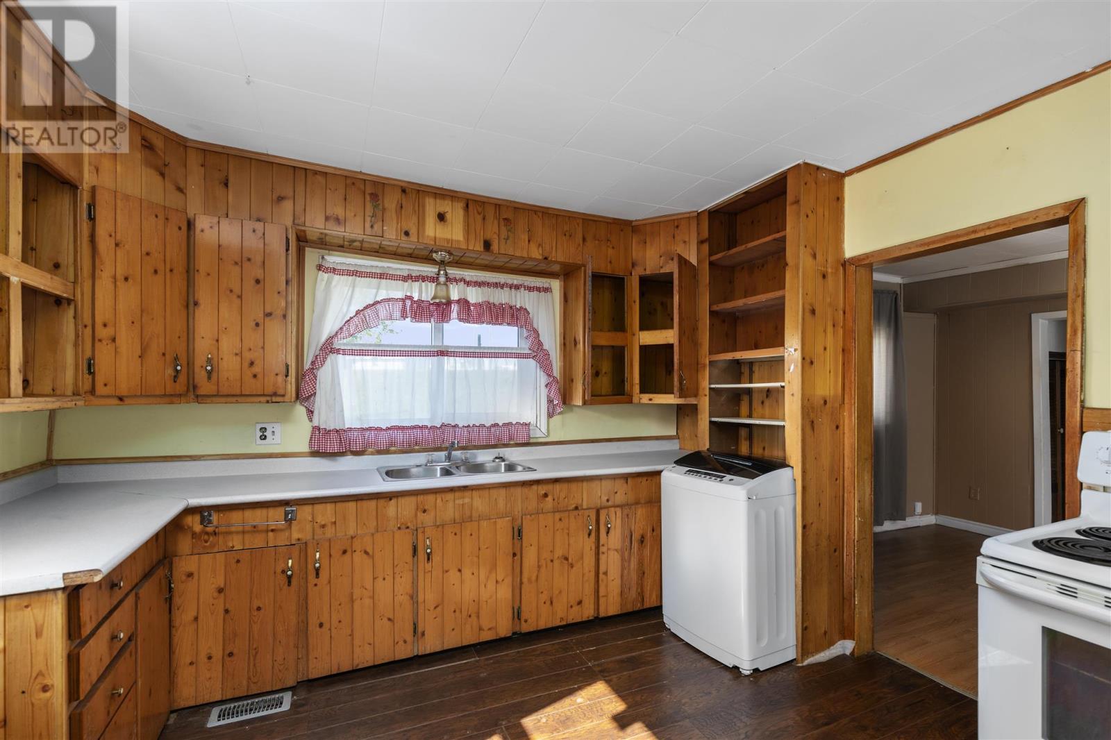 229 St. George's Ave, Sault Ste. Marie, Ontario  P6A 1L6 - Photo 15 - SM260013