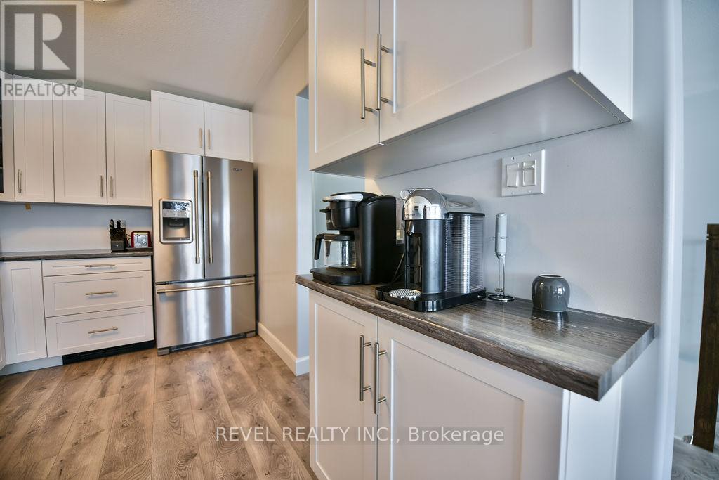 1301 Lozanne Crescent, Timmins, Ontario  P4P 1E7 - Photo 11 - T12943092