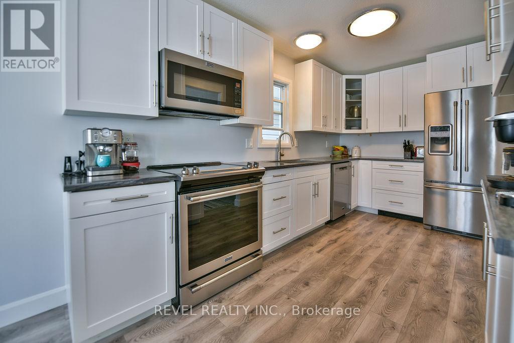 1301 Lozanne Crescent, Timmins, Ontario  P4P 1E7 - Photo 7 - T12943092