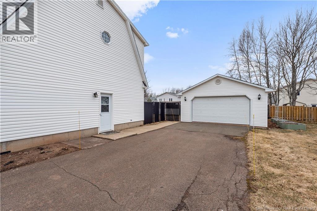 19 Bridlewood Way, Moncton, New Brunswick  E1G 2H2 - Photo 27 - NB132193