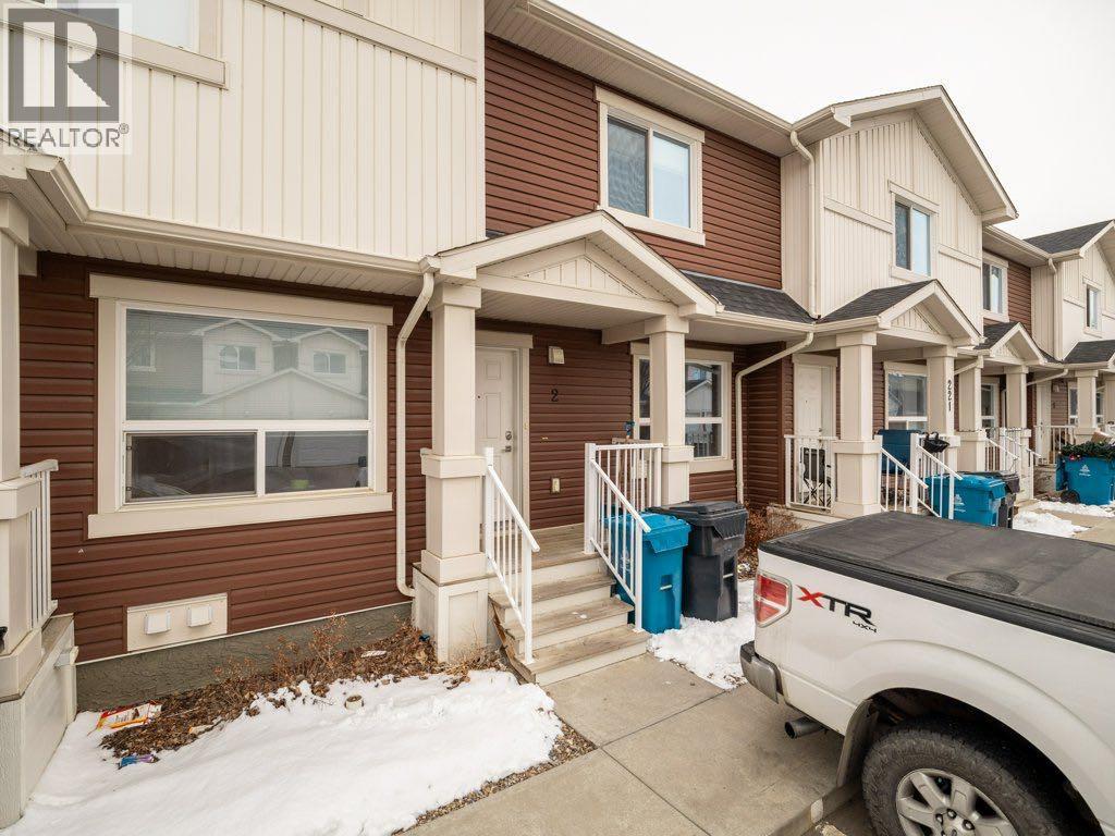 2, 221 Silkstone Road W, Lethbridge, Alberta