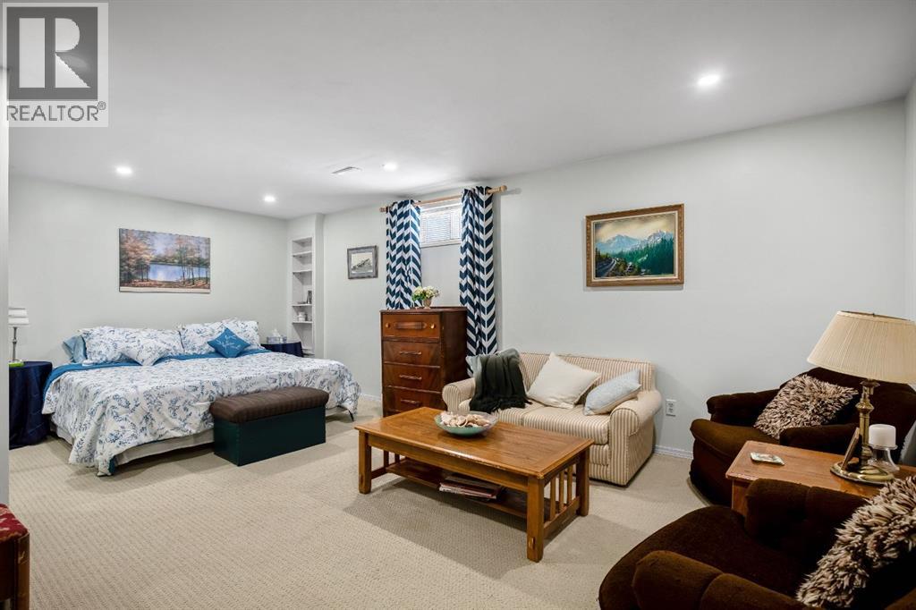 35 Parkwood Crescent, Strathmore, Alberta  T1P 1H5 - Photo 33 - A2289094