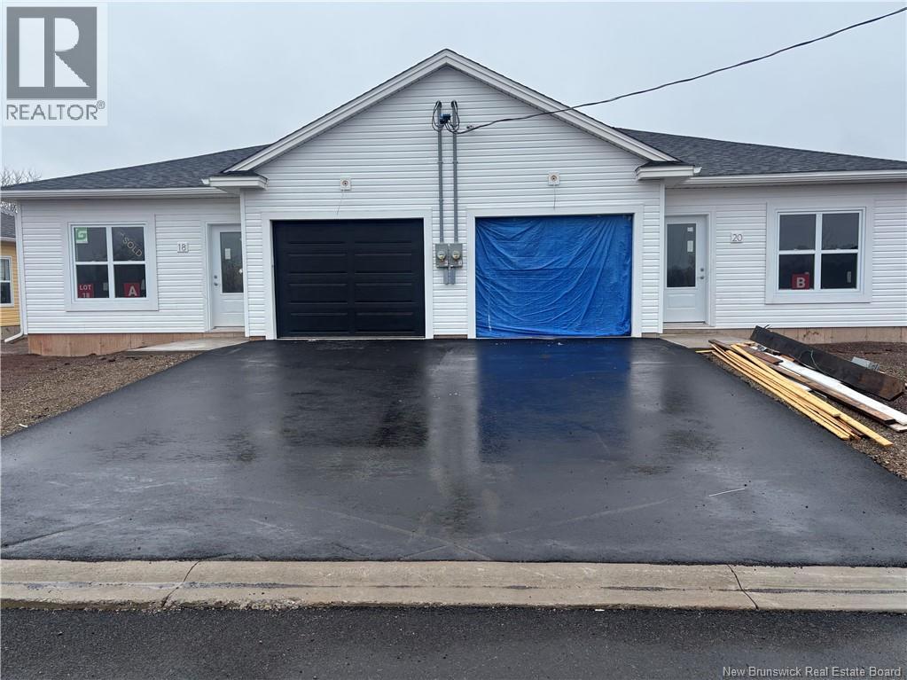 20 Otty Avenue, Sussex, New Brunswick  E4E 0M5 - Photo 1 - NB136298